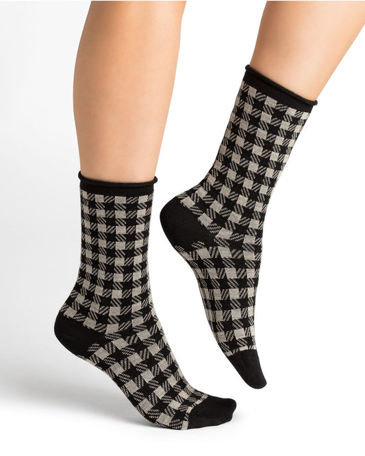 Bleuforet 6449 Fine Wool Checked Socks Black, made of merino wool, are perfect for women who desire thermal qualities and a black and white checkered design.