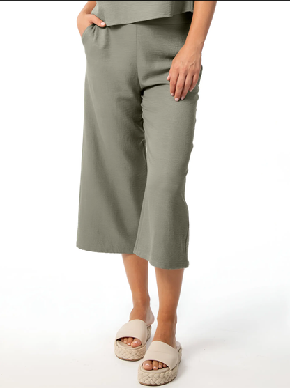 Wide Leg Capri