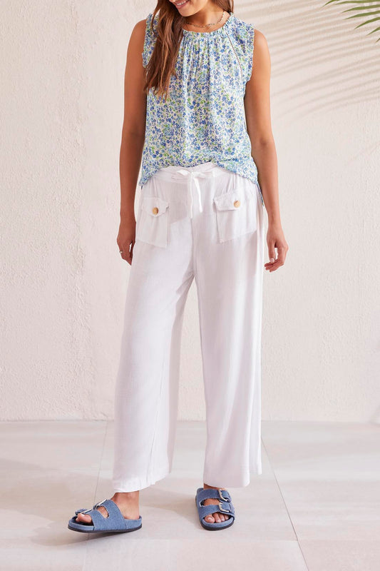 Sleeveless Blouse with Detailed Trim Tribal