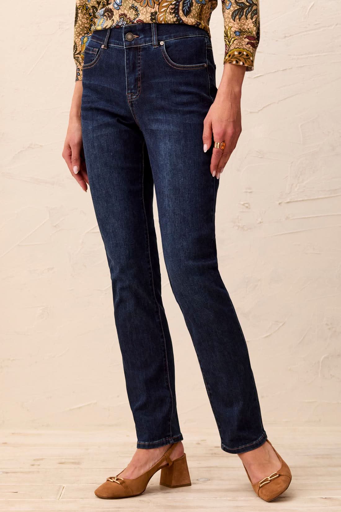 SOPHIA STRAIGHT LEG JEANS