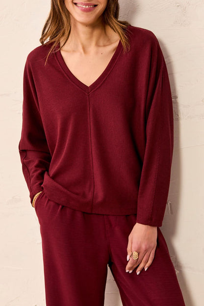 DOLMAN V-NECK TOP