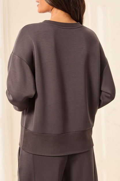 V NECK TOP