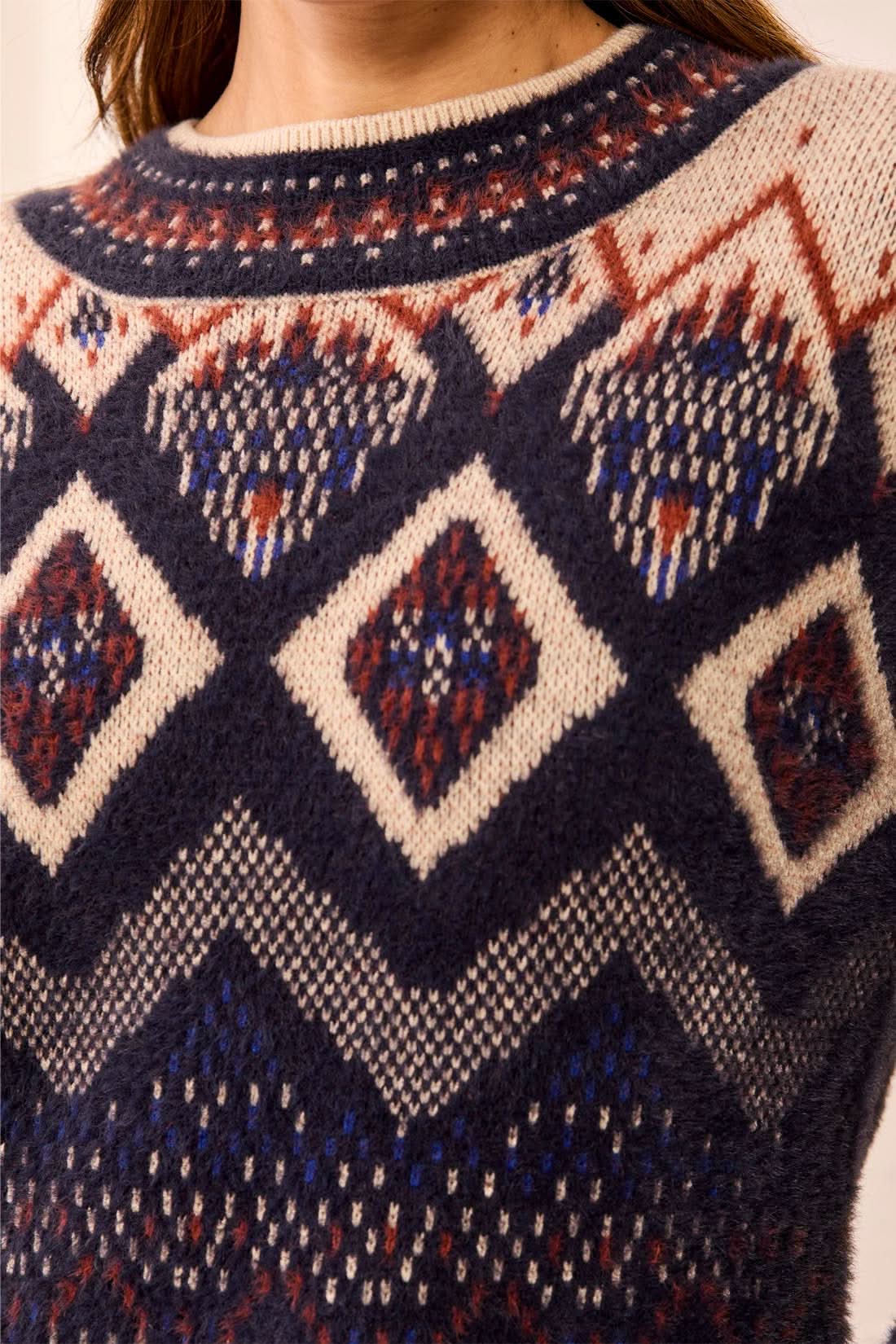 SAPPHIRE MOCK NECK